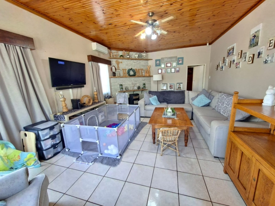 5 Bedroom Property for Sale in Noordhoek Free State
